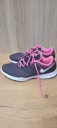 Buty dziewczęce nike r.38