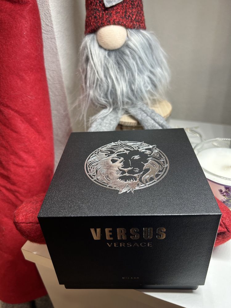 Годинник Versus Versace