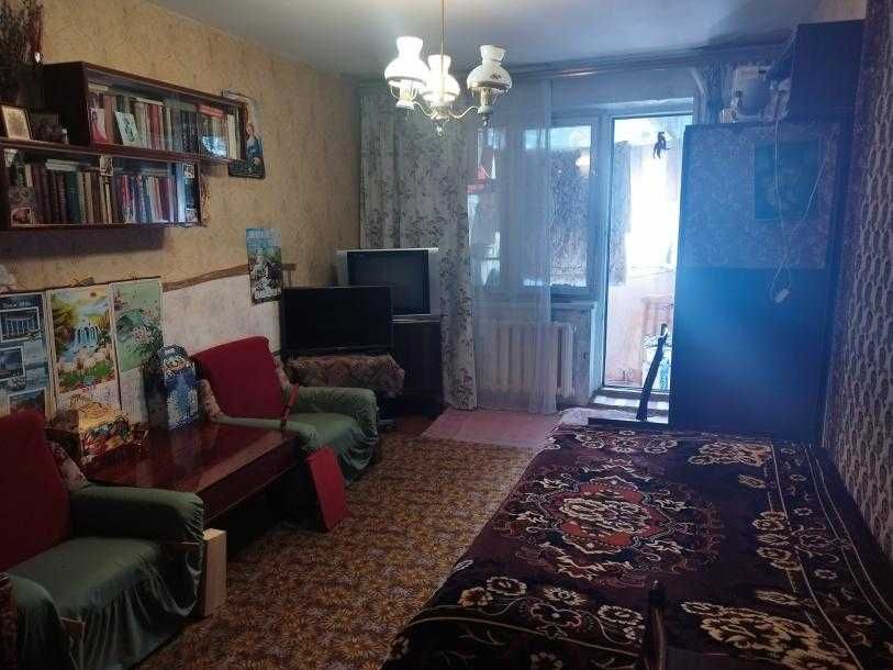 Продам 2-к кв р-н трк Украина, 605 мр, метро Барабашово
