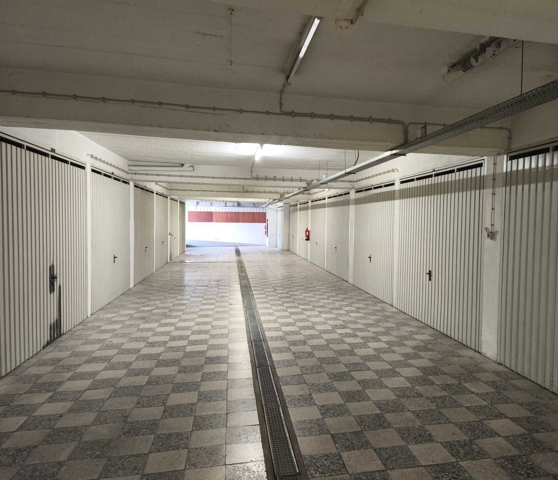 Garagem Sesimbra