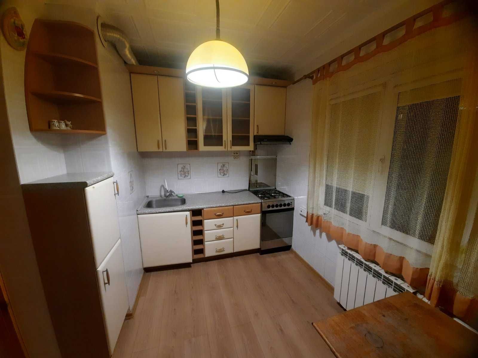 Продам 3 кім. квартиру,В.Івасюка (Гер. Сталінграда) 26,Оболонь,Мінська