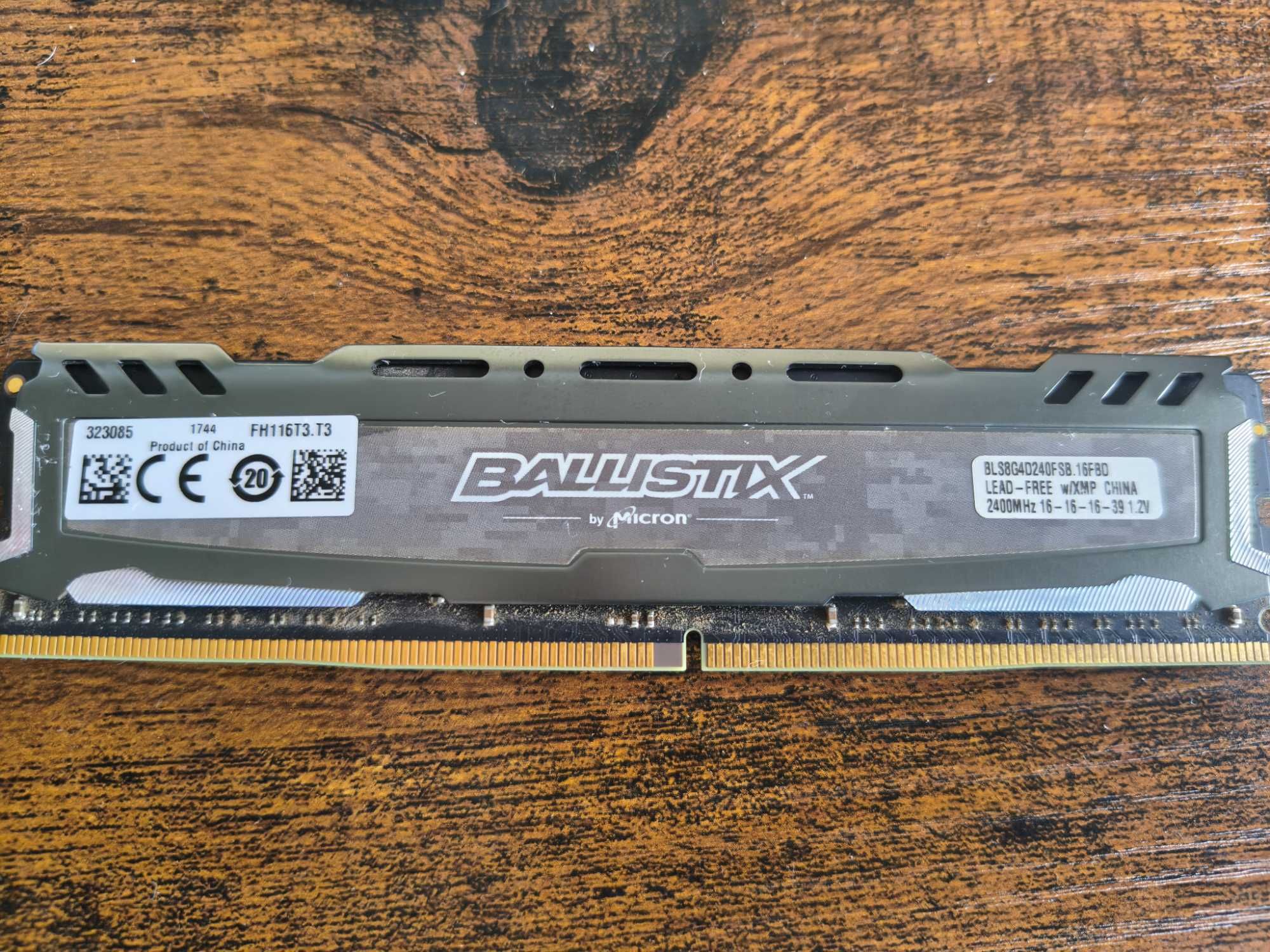 Asrock z370 pro4 + i3-8100 + 8Gb ddr4