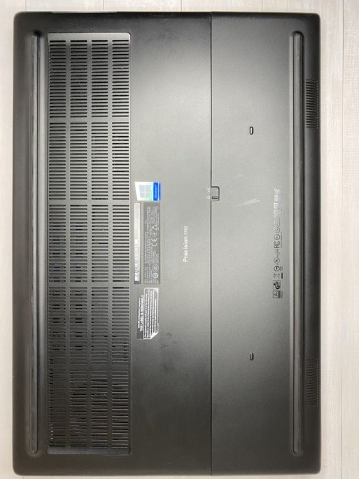 ‼️4K‼️Dell Precision 7730 17.3’ 3840 × 2160 i7-8850H 32/256