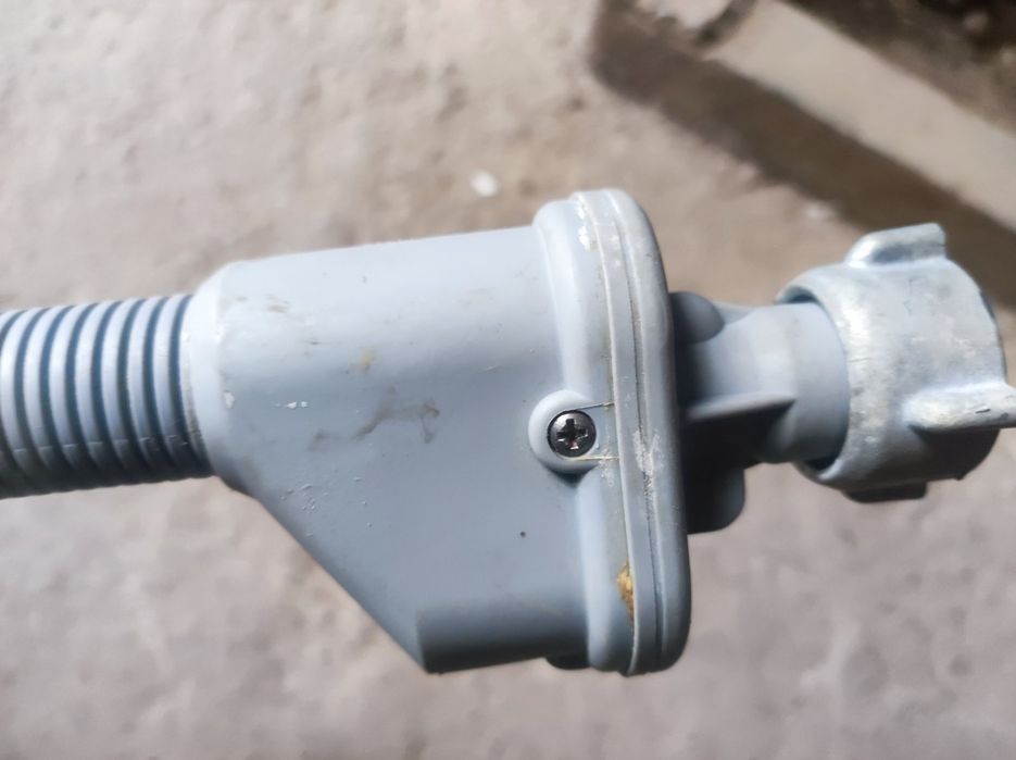 Шланги для підключення пральних-посудомийних машини