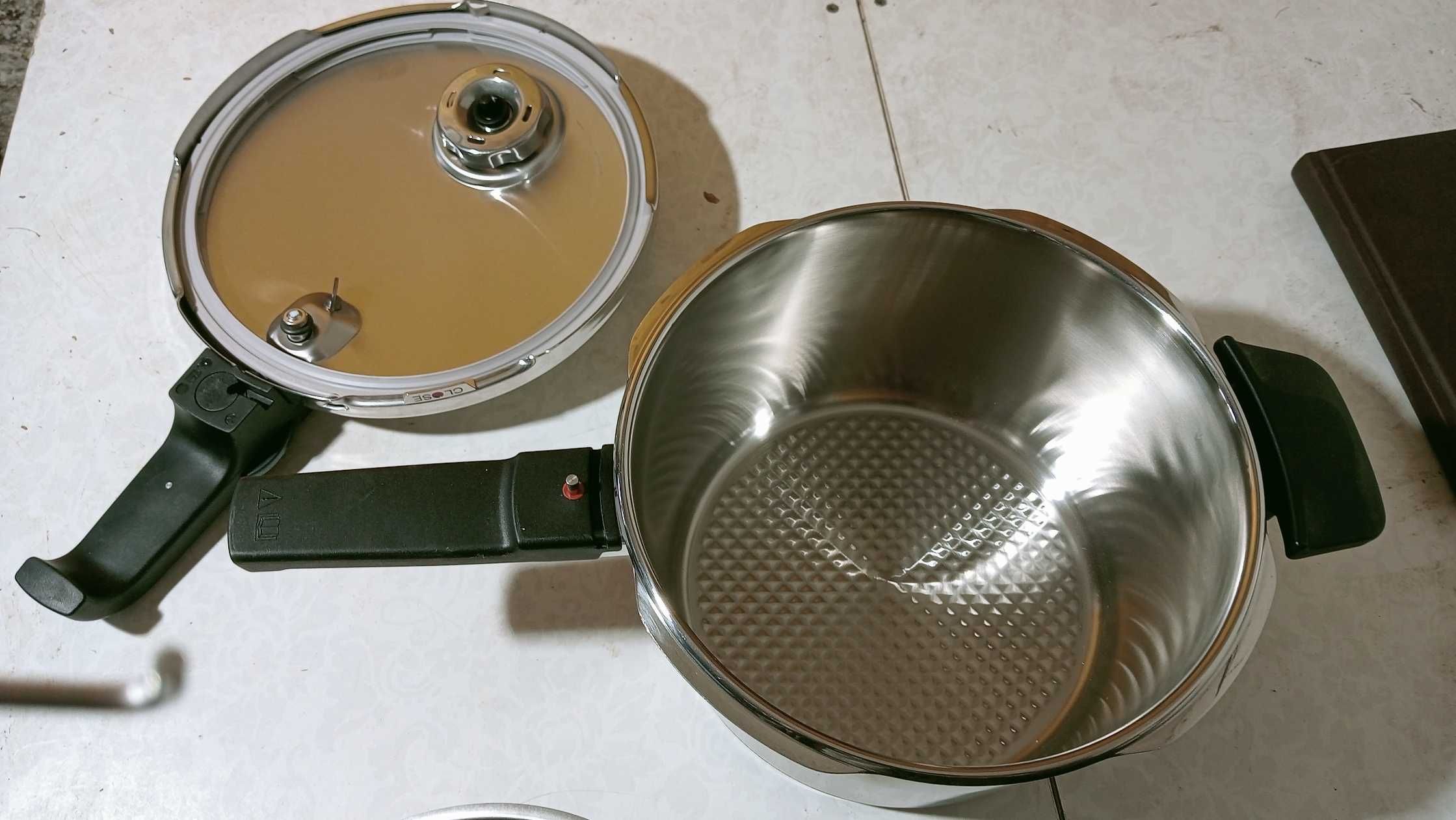 Fissler - Szybkowar 4,5 +Patelnia Ciśnieniowa 2,5l