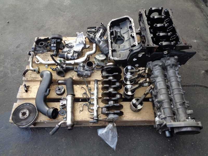 Silnik wał blok głowica tłok Vectra Astra 1.9 cdti Z19DTH 150km części