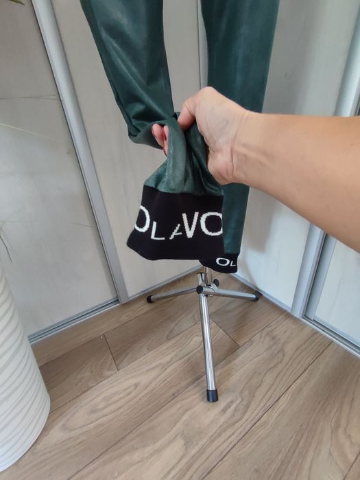 Spodnie damskie, zielone, logowany ściągacz Olavoga,imitacja skóry,