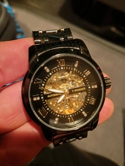 Luksusowy zegarek męski  Automatic Złoto & Czerń – Elegancja i Styl!