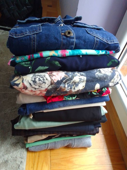 Zestaw ciuchów 44 46 sukienki spodnie