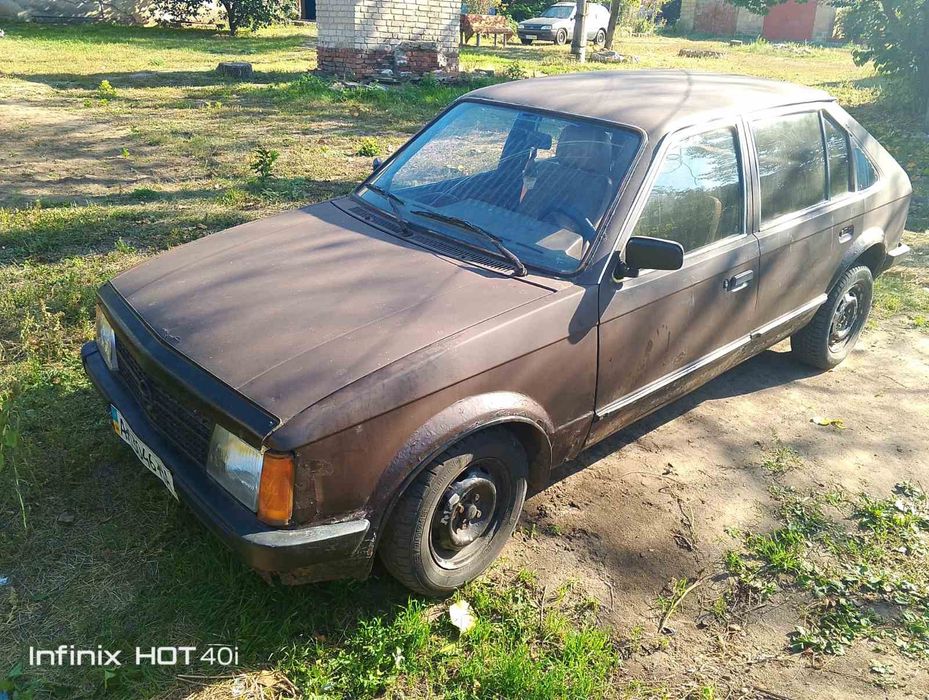 Opel kadett поколение d