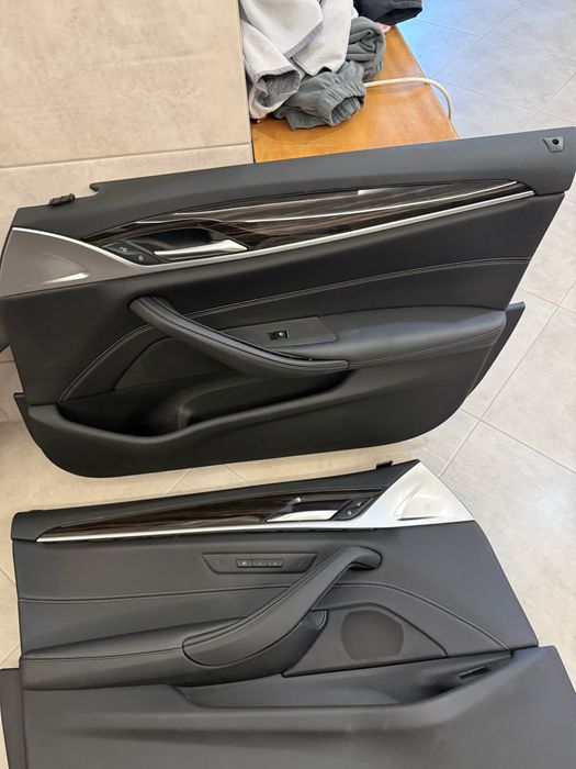 Дверные карты bmw g30