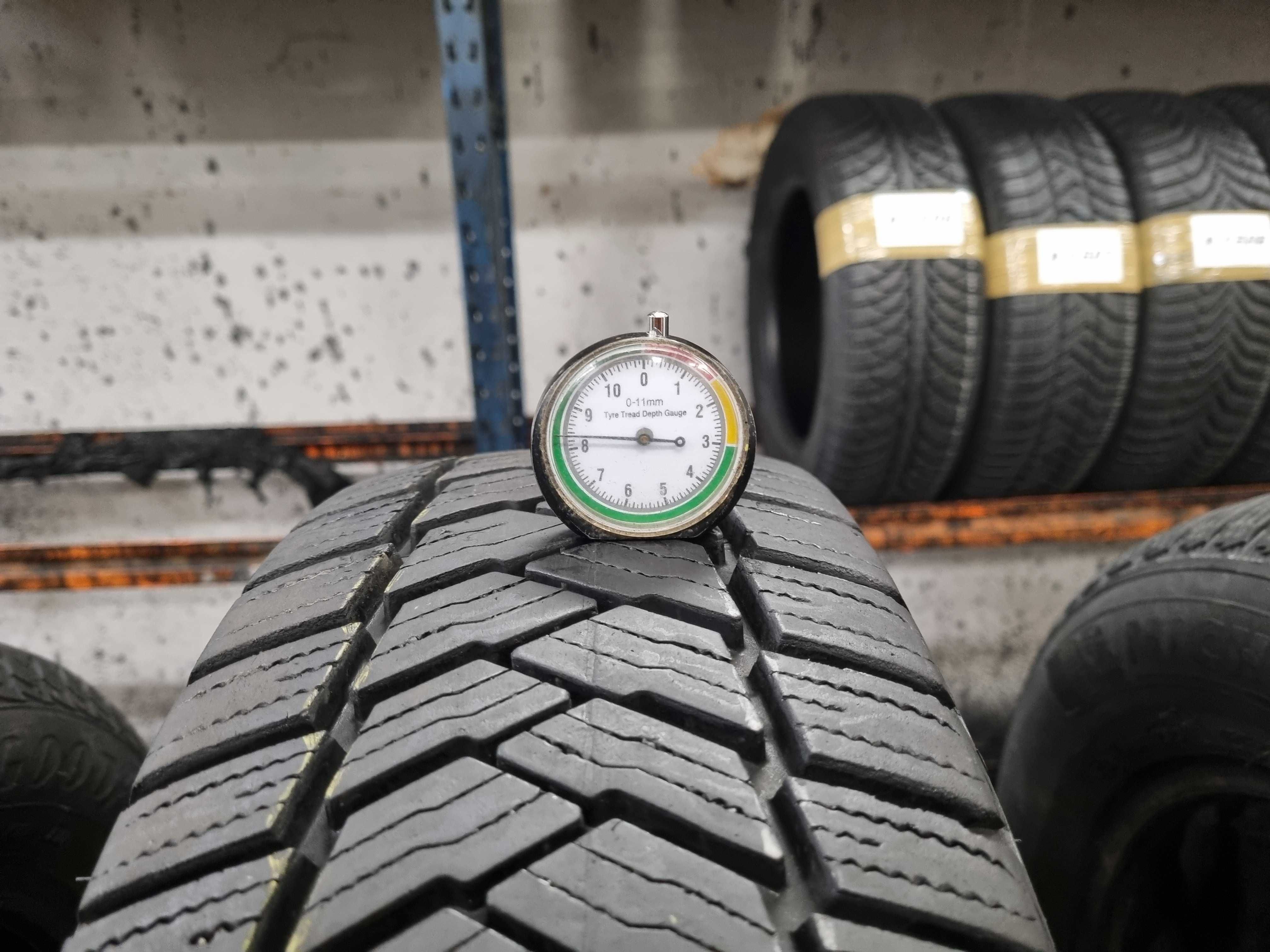 195/70/15C 104/102R Bridgestone Duravis All Season Dot.1321R