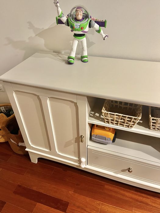 Móvel de TV do IKEA Bege