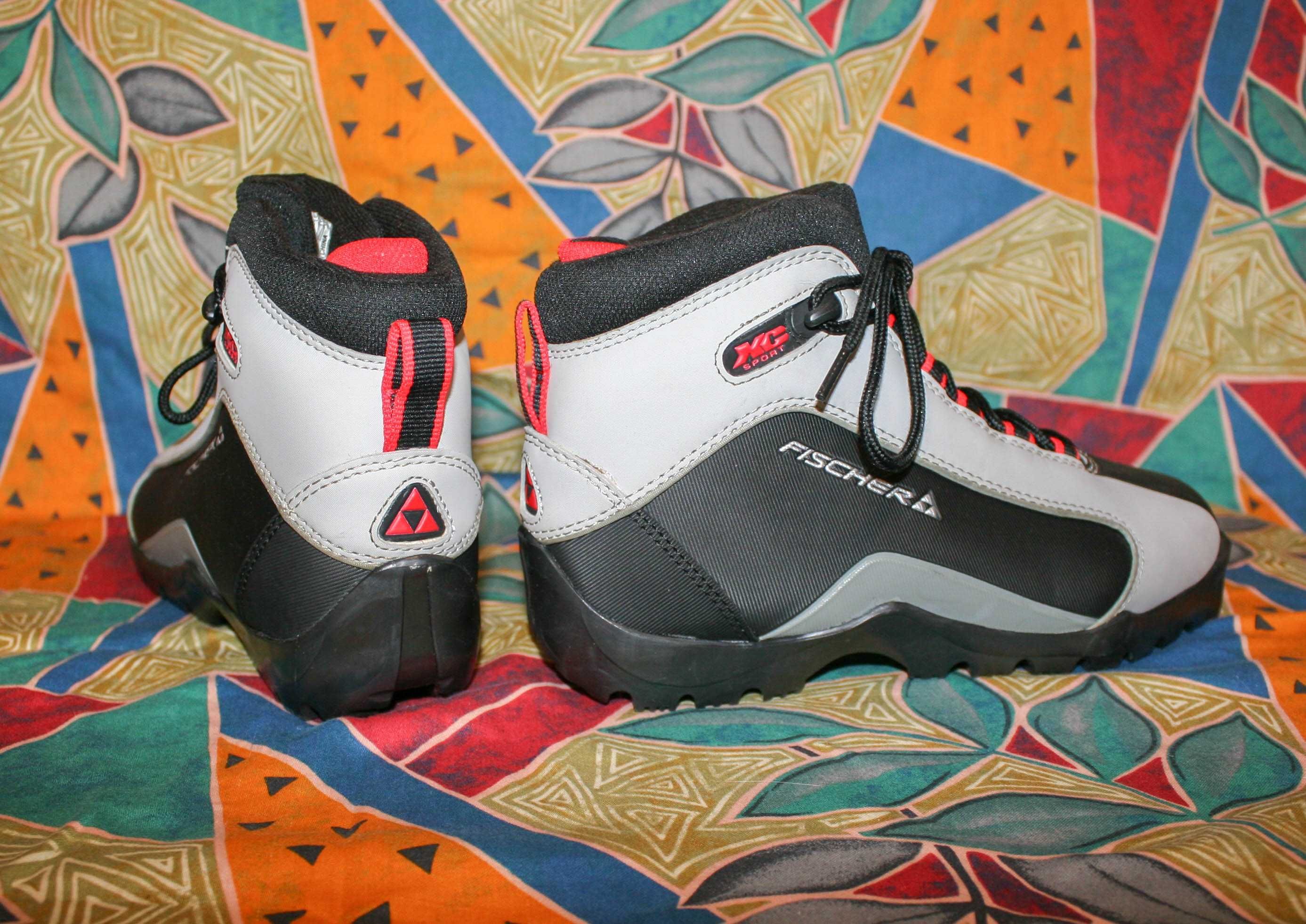 Ботинки лыжные прогулочные беговые Fischer XC Sport