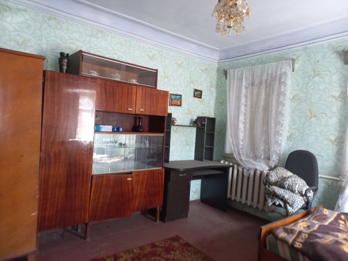 Продаю часть дома по улТеслярской, район парка.  Каменный, . 2жилые ко