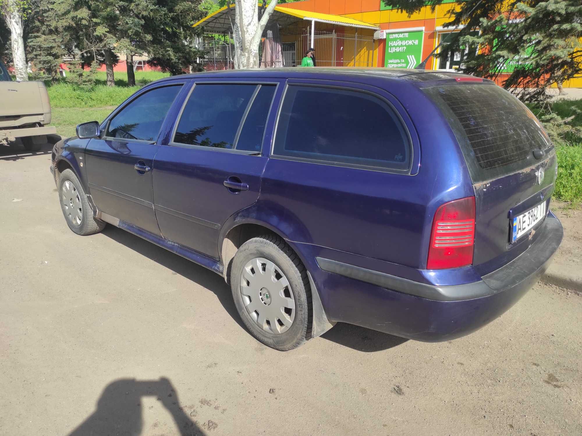 Skoda Octavia Тур ( дизель - универсал )