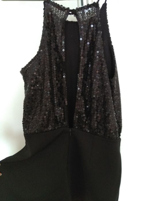 Фирменный праздничный ромпер , платье