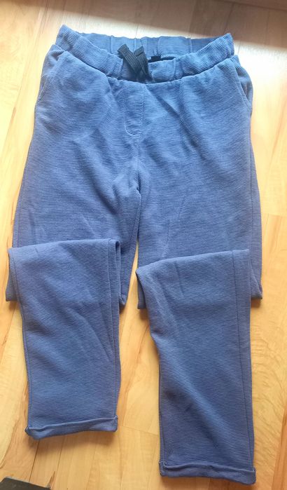 Spodnie dresowe 158/164