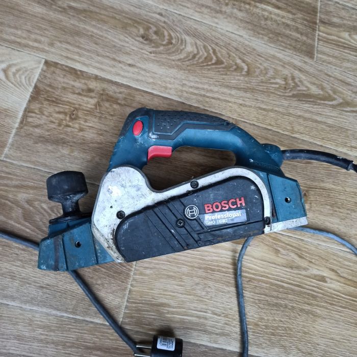 Strug elektryczny hebel heblarka BOSCH GHO 16-82 Professional 230-240V