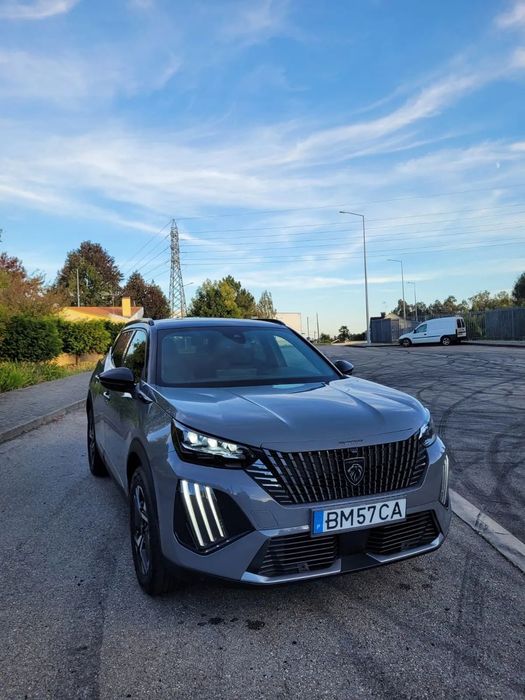 Peugeot 2008 1.2 PureTech GT EAT8