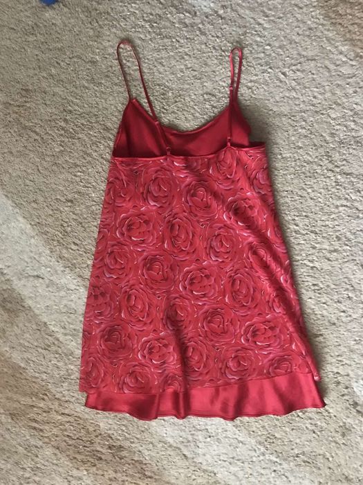 Жіноча ночная сорочка