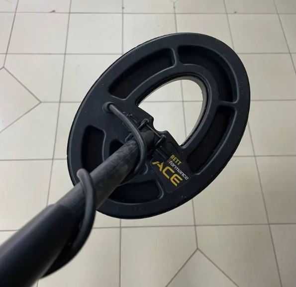 Металошукач Garrett Ace 250 Металлоискатель Аська