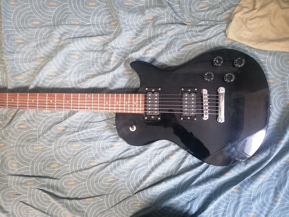 Електрогітара Washburn