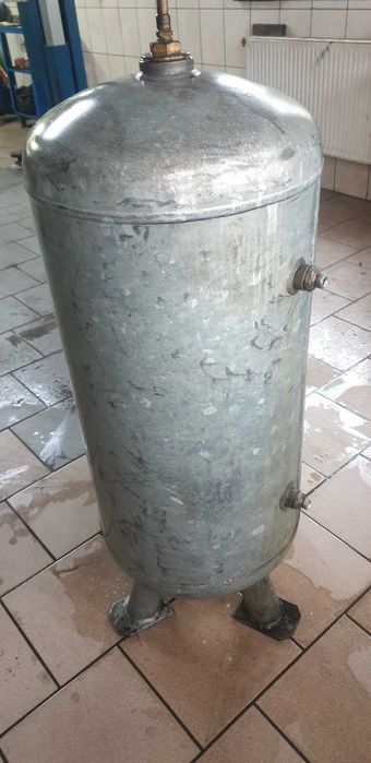 zbiornik powietrza kompresor sprężarka