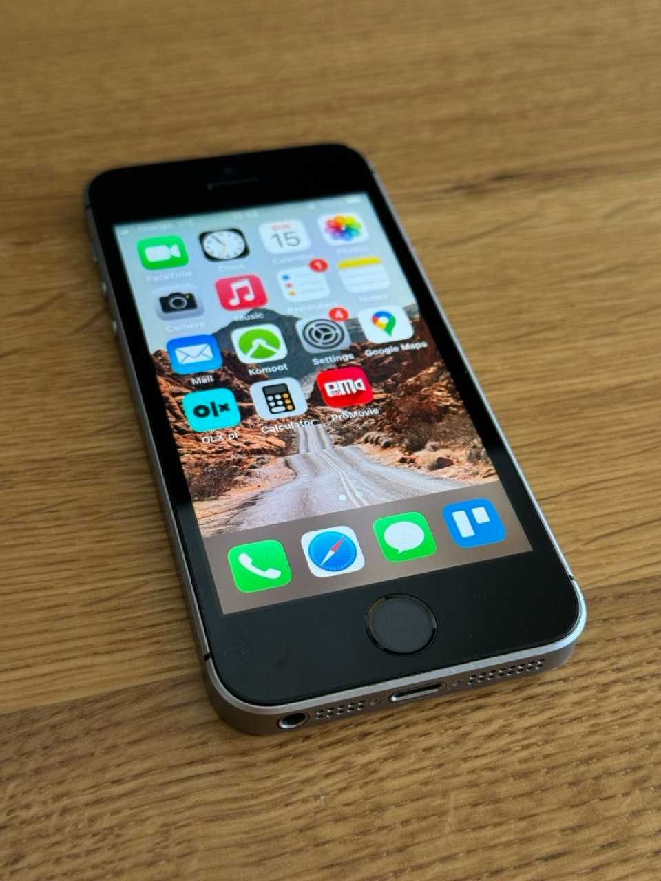 Iphone SE, 128GB, stan kolekcjonerski, 93% baterii, 1 generacja
