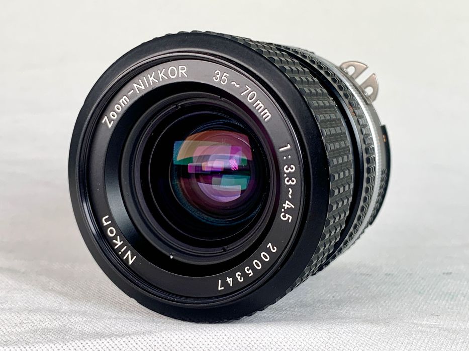 Nikon Zoom Nikkor 35-70 mm f/3,3-4,5 idealny