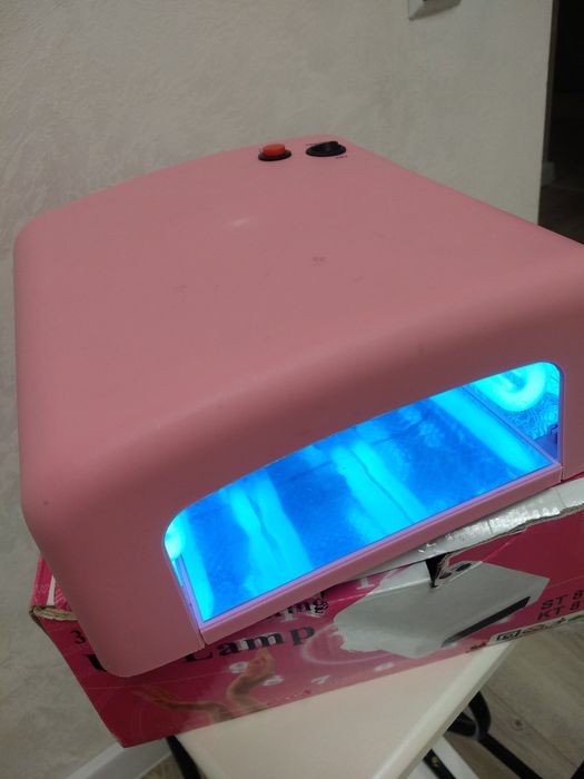 Лампа для гель-лаку, гелю, манікюру.