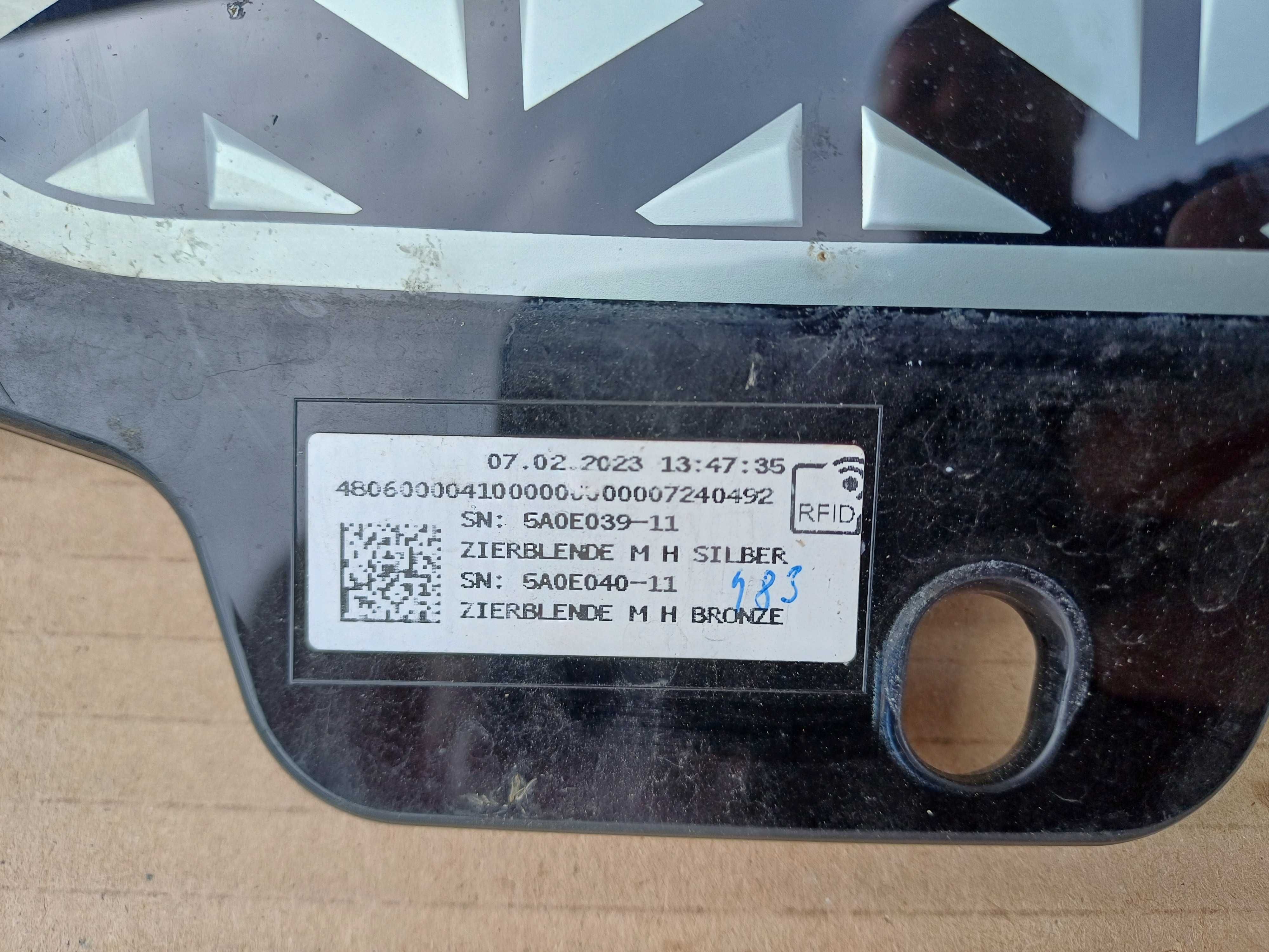 grill bmw ix i20 m60 5a0e039