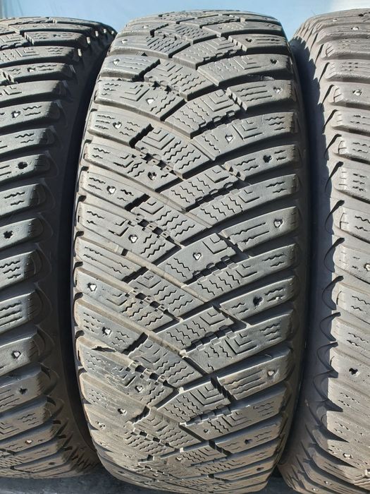Good Year UltraGrip 195/55 R15