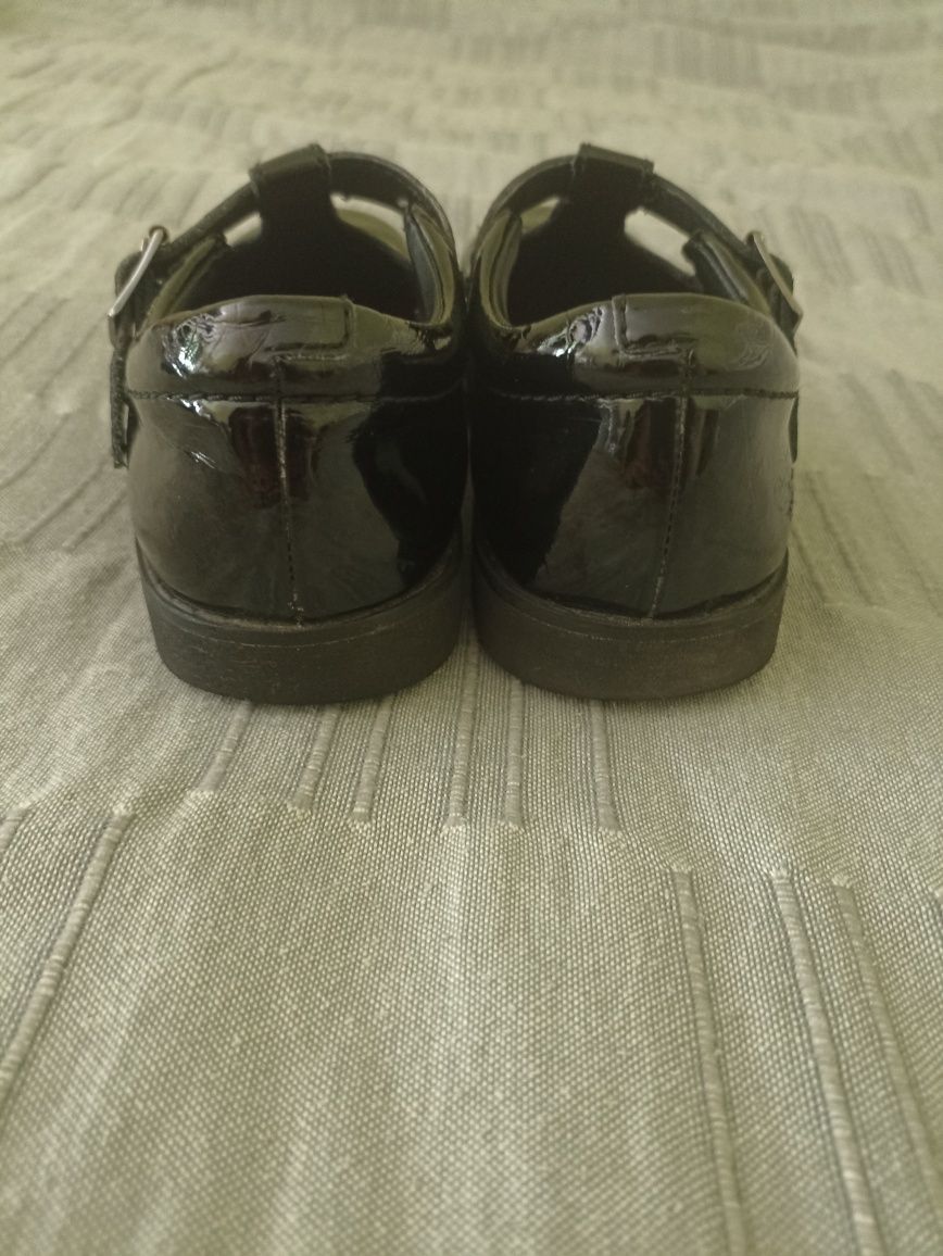 Туфлі туфли Clarks