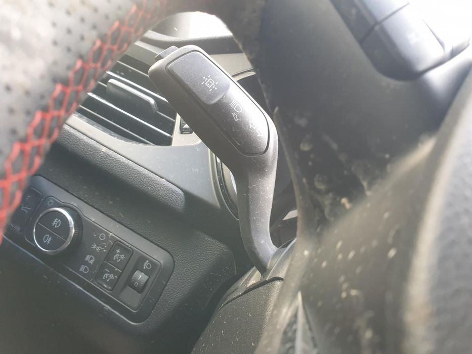 Conjunto / manetes de luzes e limpa vidros FORD Kuga III (DFK)