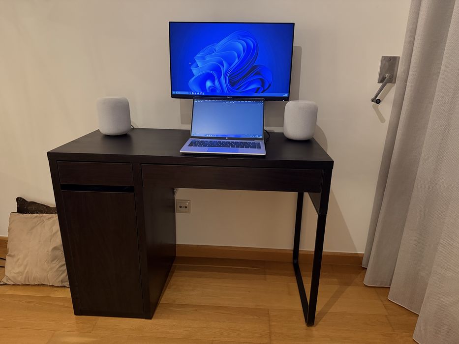 Mesa computador Ikea