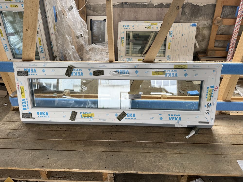 Okno białe PVC nowe Veka 1590 x 490