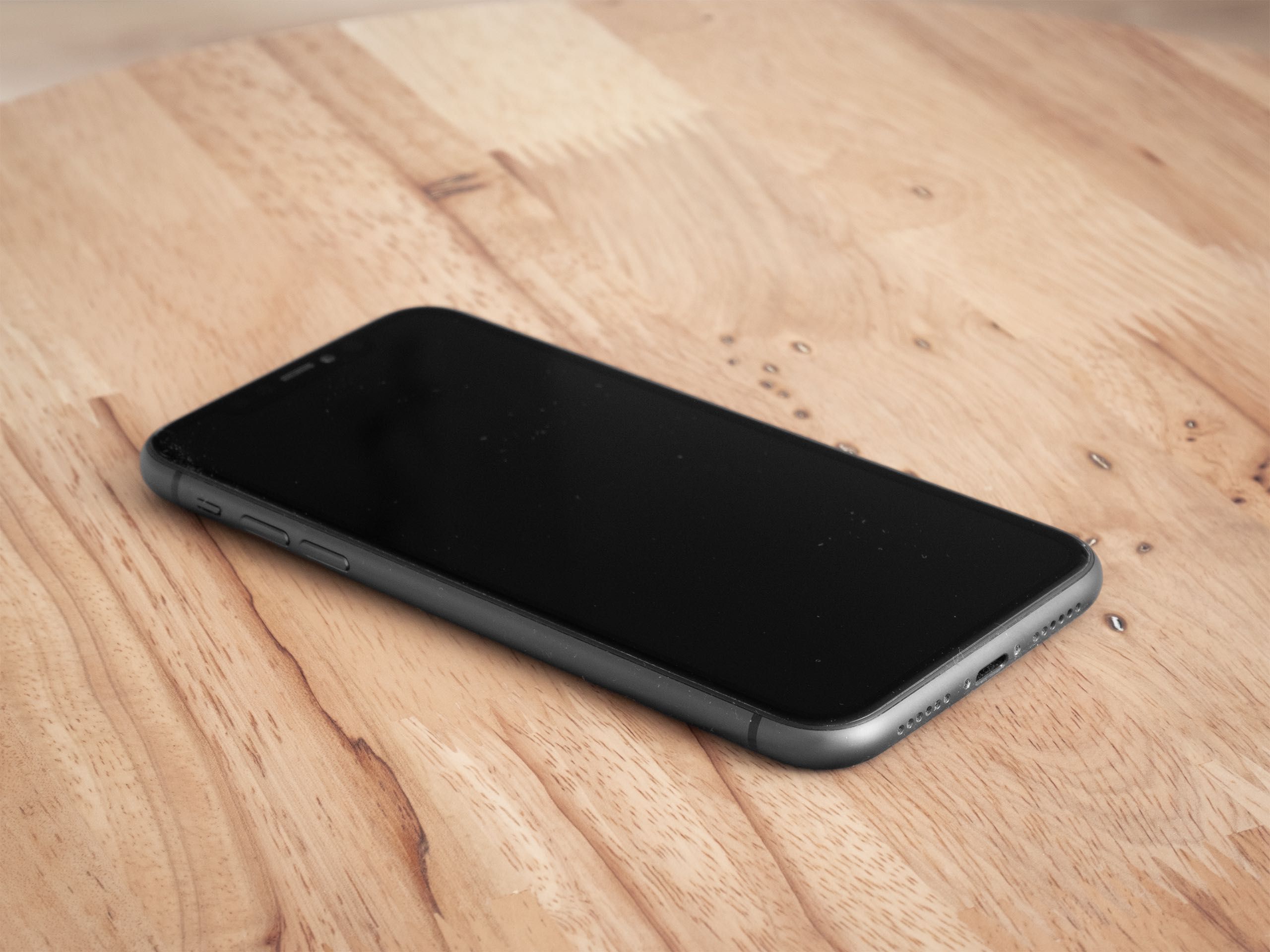 telefon iPhone 11 64gb