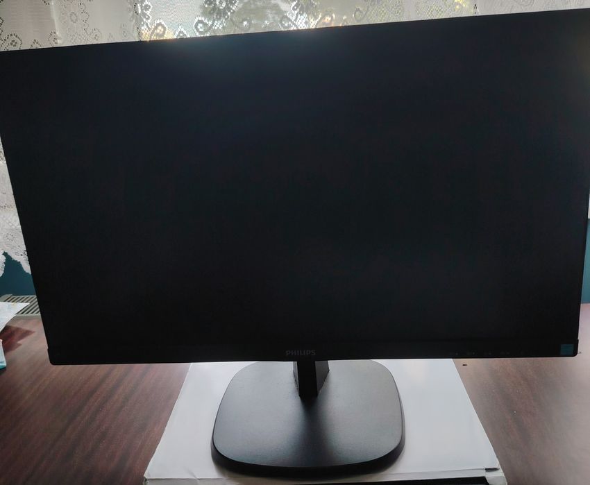 Monitor Philips 24 Cali
