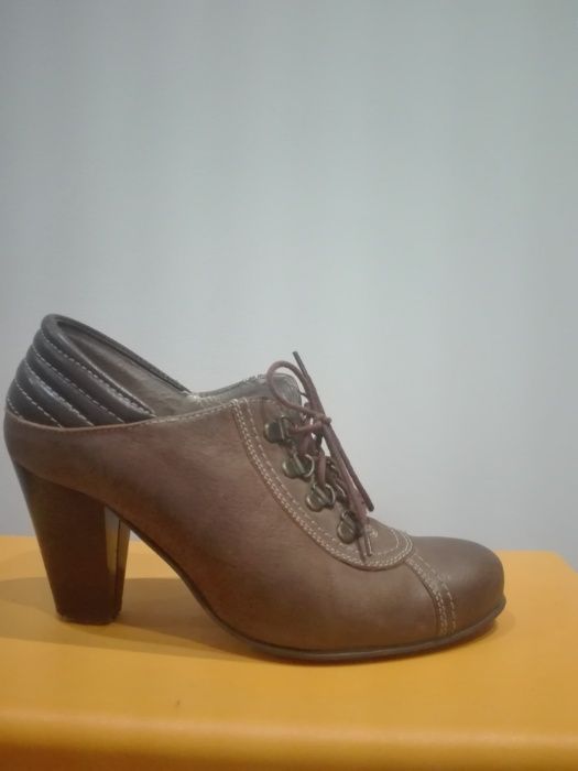 Buty damskie skórzane BOTKI