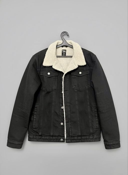 Продам зимнюю куртку джинсовую