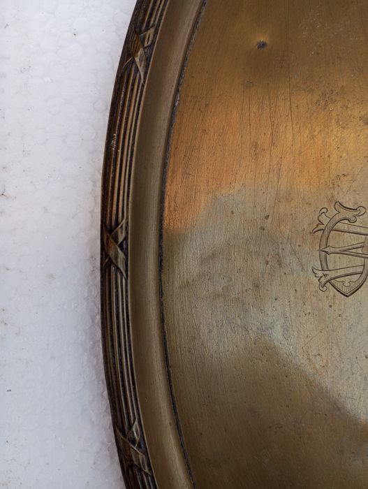 Taca mosiężna, posrebrzana , b. Stara z monogramem