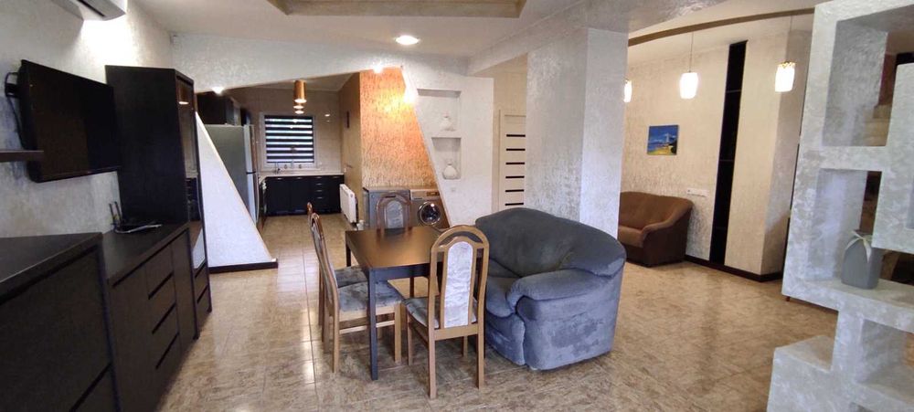 Оренда будинку с генератором та укриттям в с. Проців, 200 м.кв.