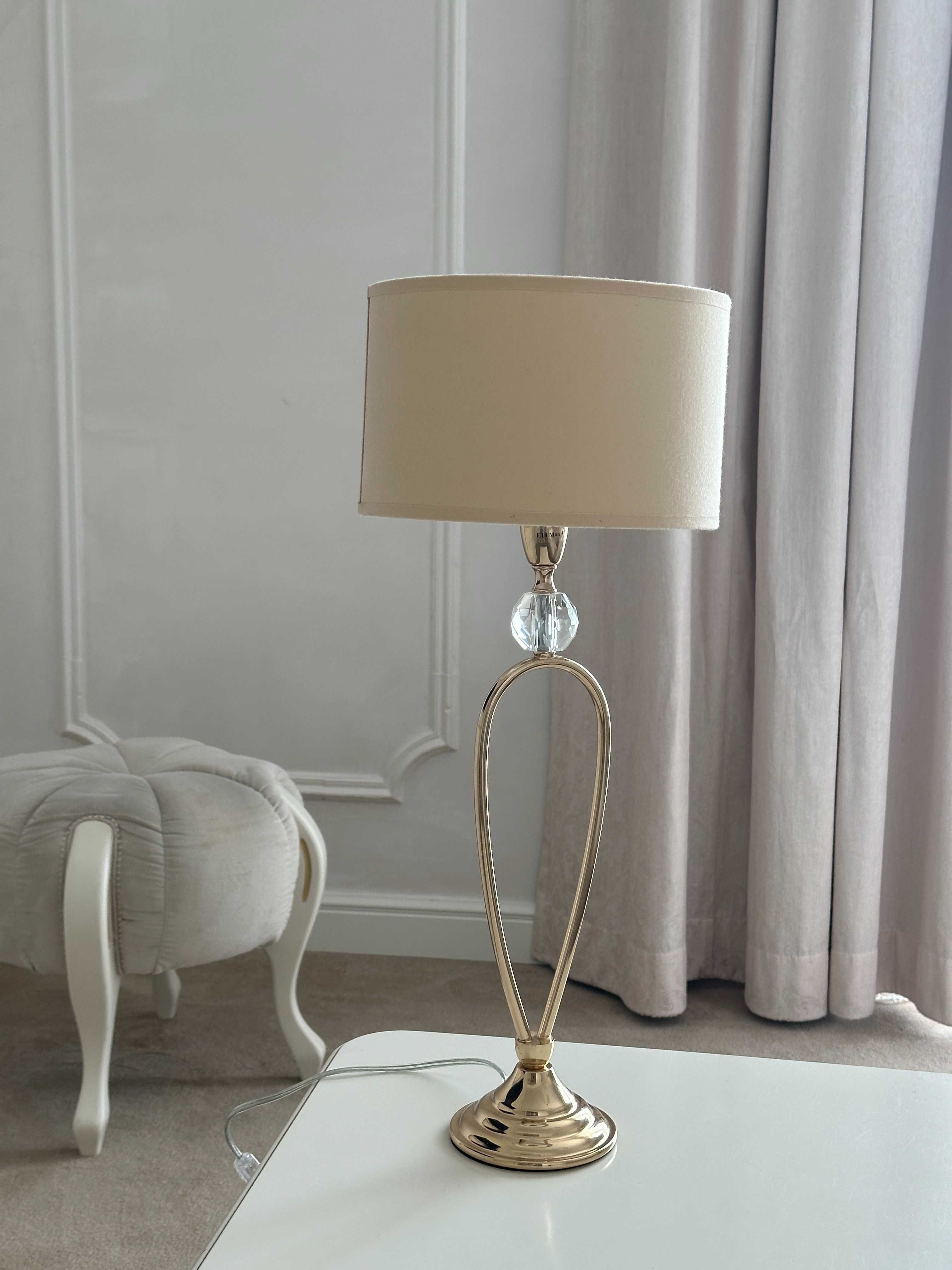 Lampka nocna w stylu glamour