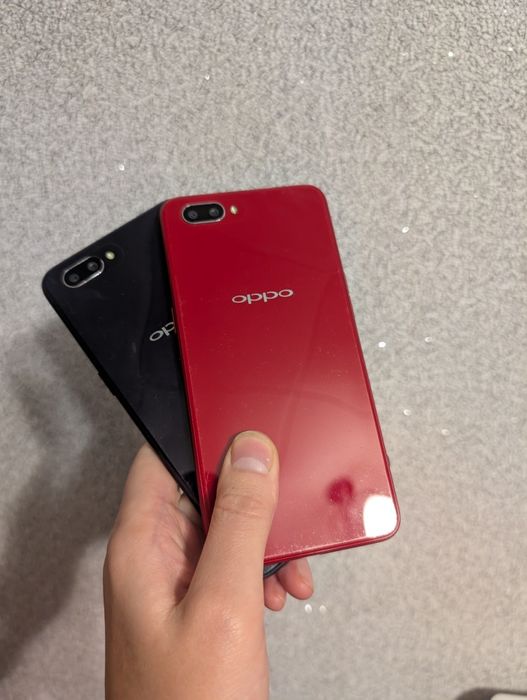 Oppo A3S не включаются