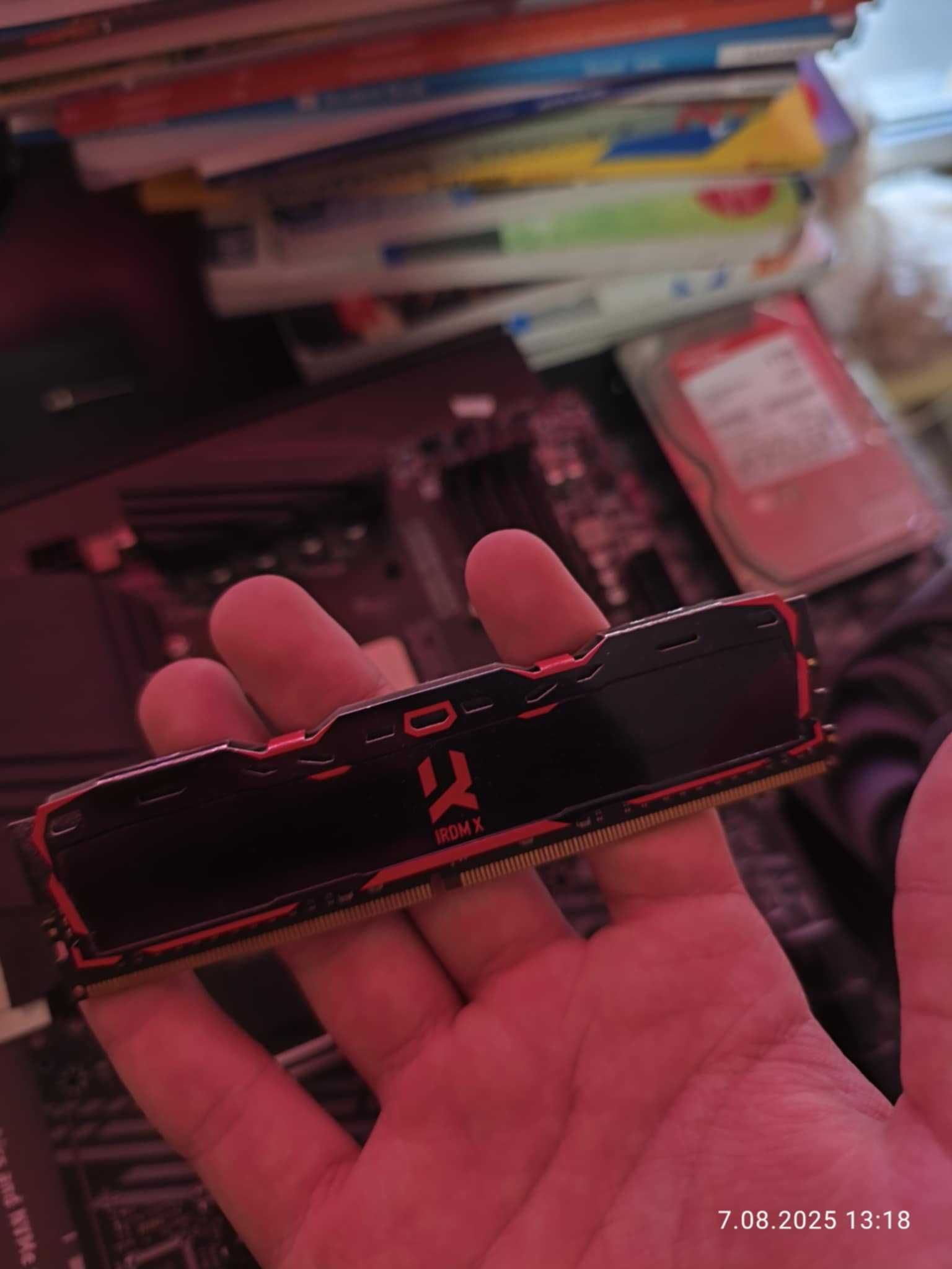 b550-A-pro z ryzen 5 5600 i 1 kostką 16gb ram ddr4 3200mhz 16cl