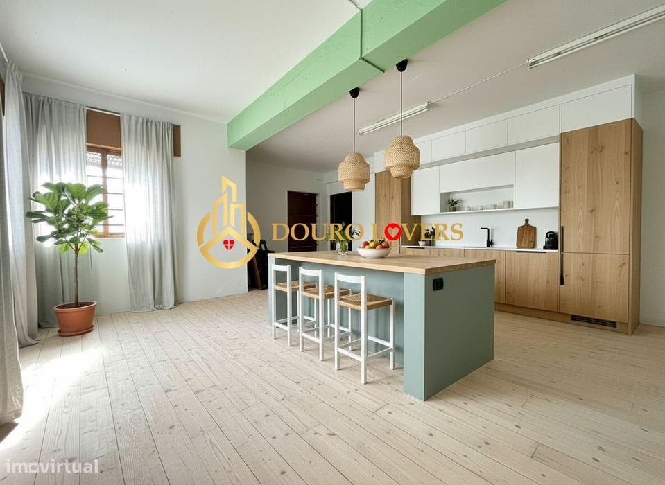 Armazém com Viabilidade para Habitação