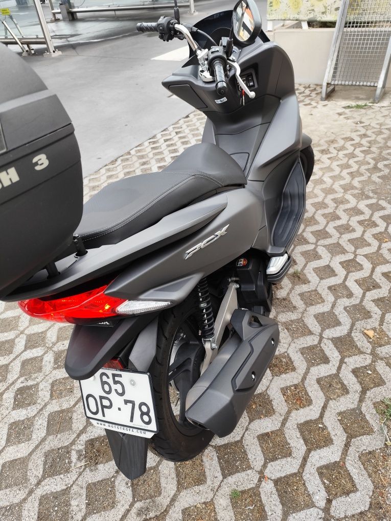 Honda. PCX 125..