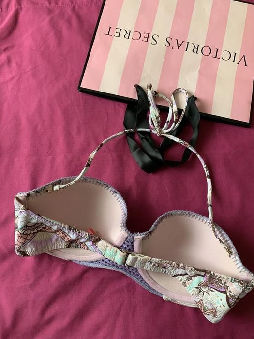 Верх до купальника вікторія сікрет victoria's secret 32 d 70 d