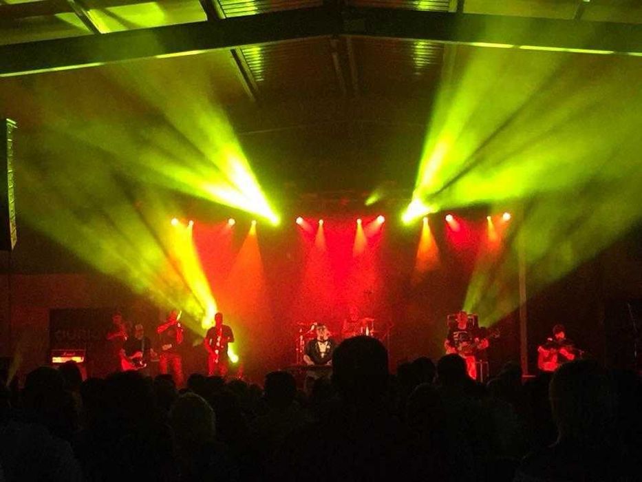 Aluguer Som,Luz,LEDWall-Produção de Eventos Plano Analógico Produções